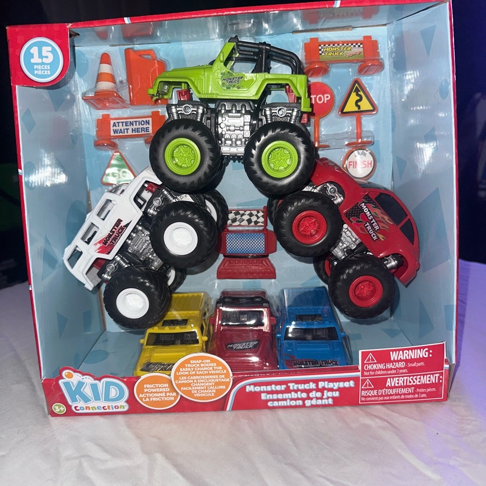 Kid Connection Monster Truck Set - Green, Red, White